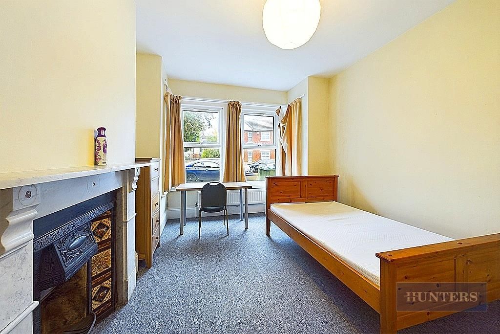 Property photo 3 of 18 Cam01635G0-Pr0195-Still004.Jpg