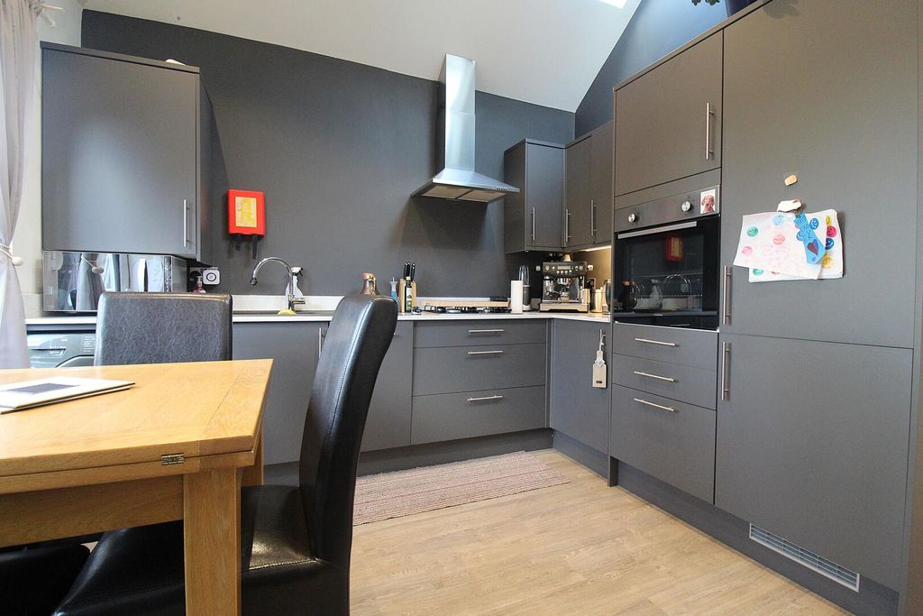 Property photo 1 of 12 Kitchen