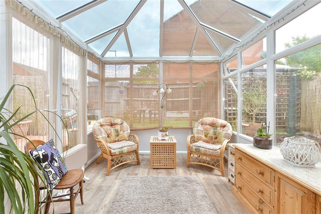 Property photo 3 of 16 Conservatory Area