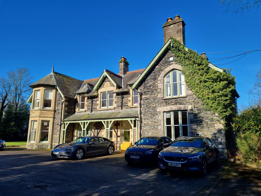 Property photo 2 of 15