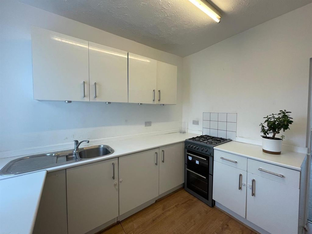 Property photo 2 of 13 Whatsapp Image 2026-03-11 At 14.30.51.Jpeg