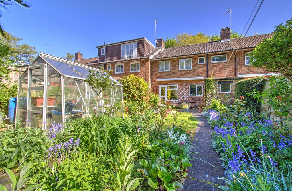 Property photo 2 of 14