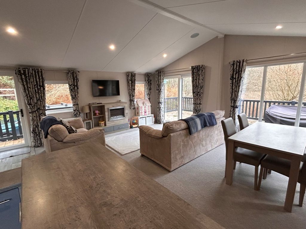 Property photo 3 of 13 New Living Room 2