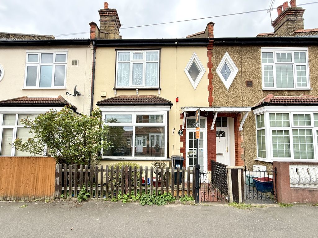 Property photo 1 of 16