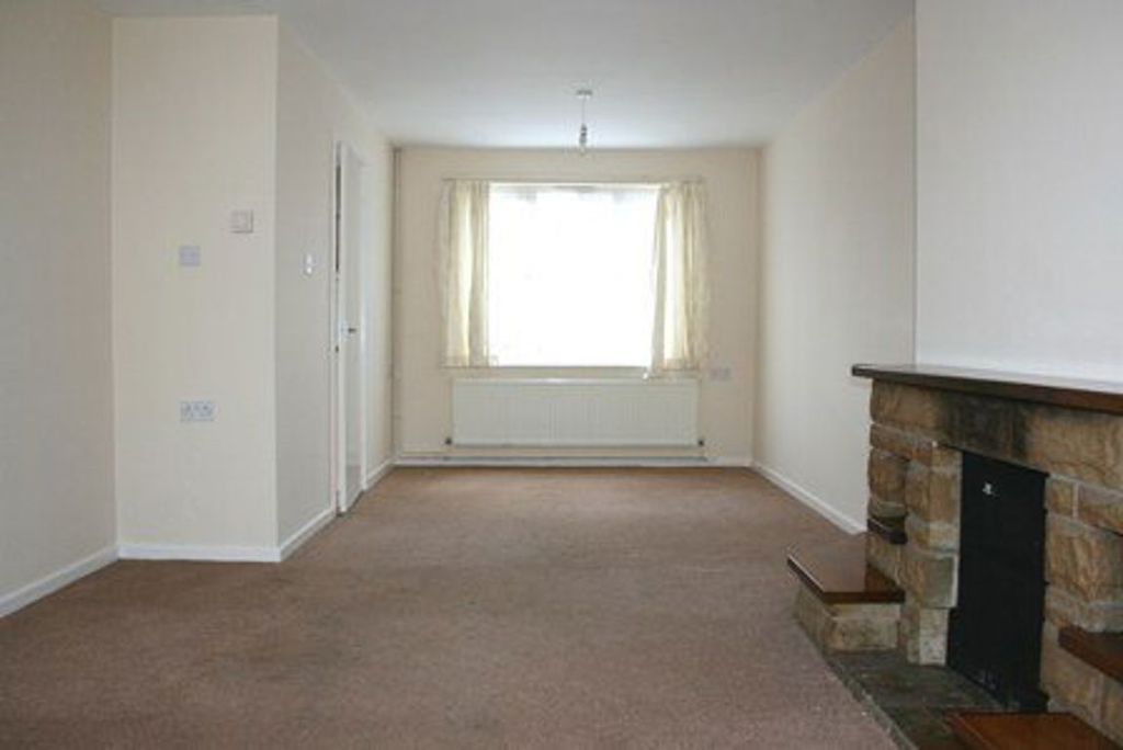 Property photo 3 of 4