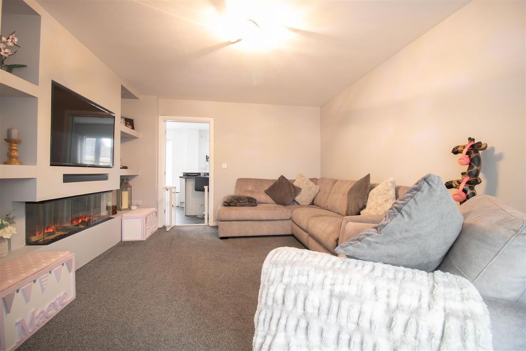 Property photo 2 of 41 Img_7153.Jpg