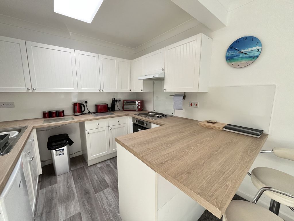 Property photo 3 of 8 Img_4164