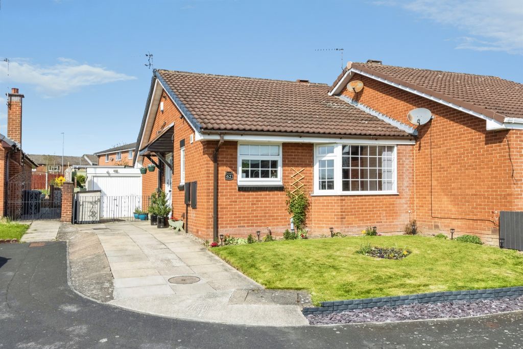 Property photo 1 of 11