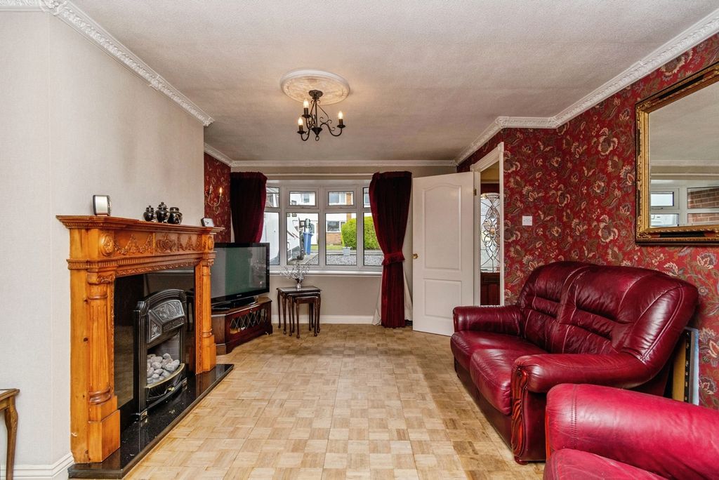 Property photo 2 of 23 Pbox-Img.Jpg