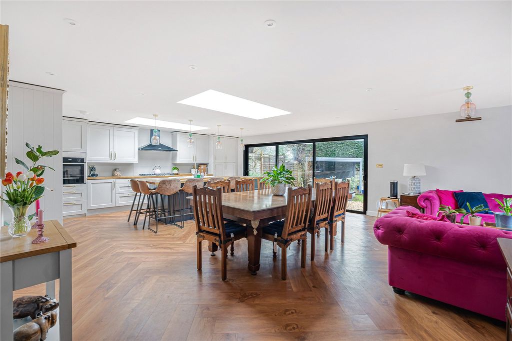 Property photo 2 of 47 Picture No. 41