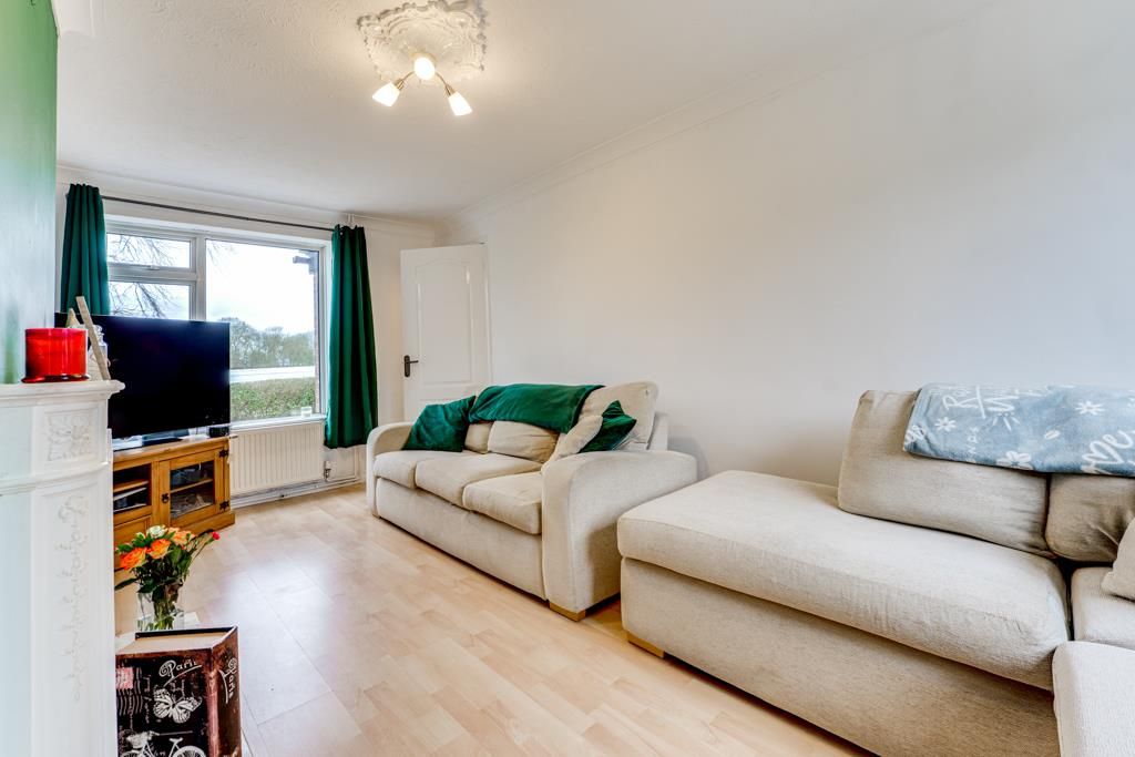 Property photo 2 of 29 108 Kingsthorpe Avenue, Corby-19.Jpg