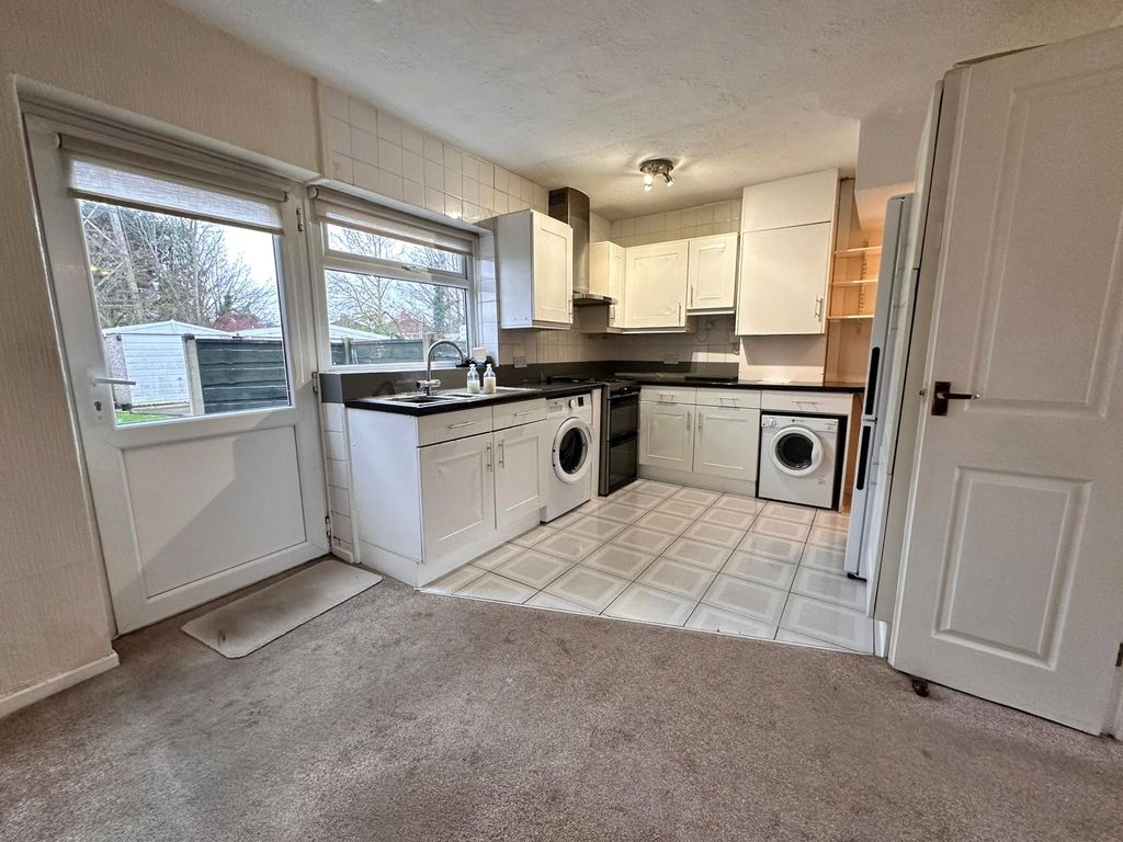 Property photo 3 of 11 Picture No. 23