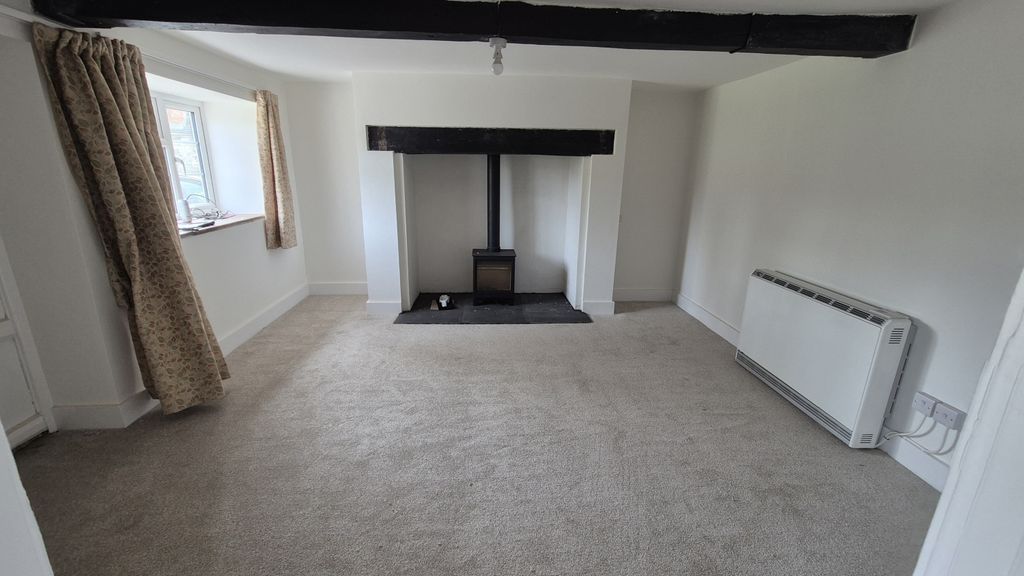 Property photo 3 of 17 20260410_133505