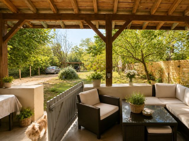 Property photo 2 of 15 9F5D6A89-0Af4-4Ae0-9F3B-22A73Cca903B
