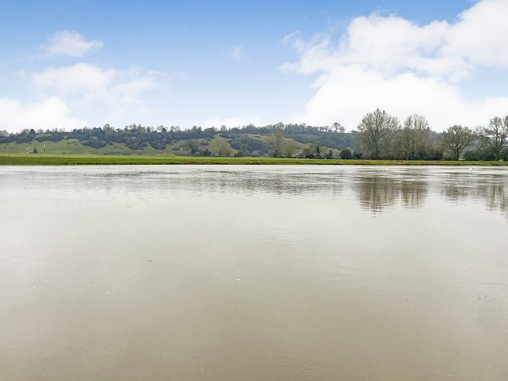 Property photo 3 of 8 View.Jpg