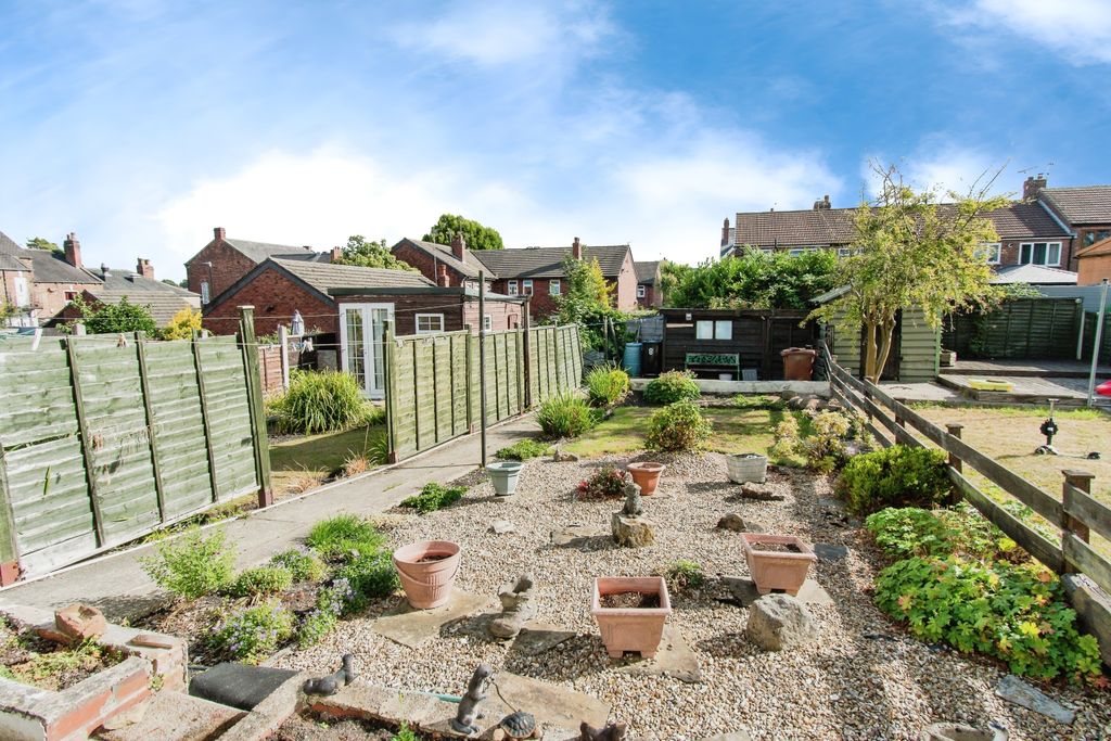 Property photo 2 of 15