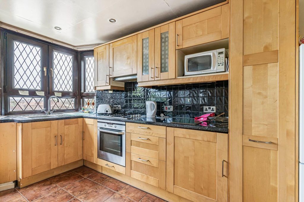 Property photo 1 of 17 9_63100.Jpg