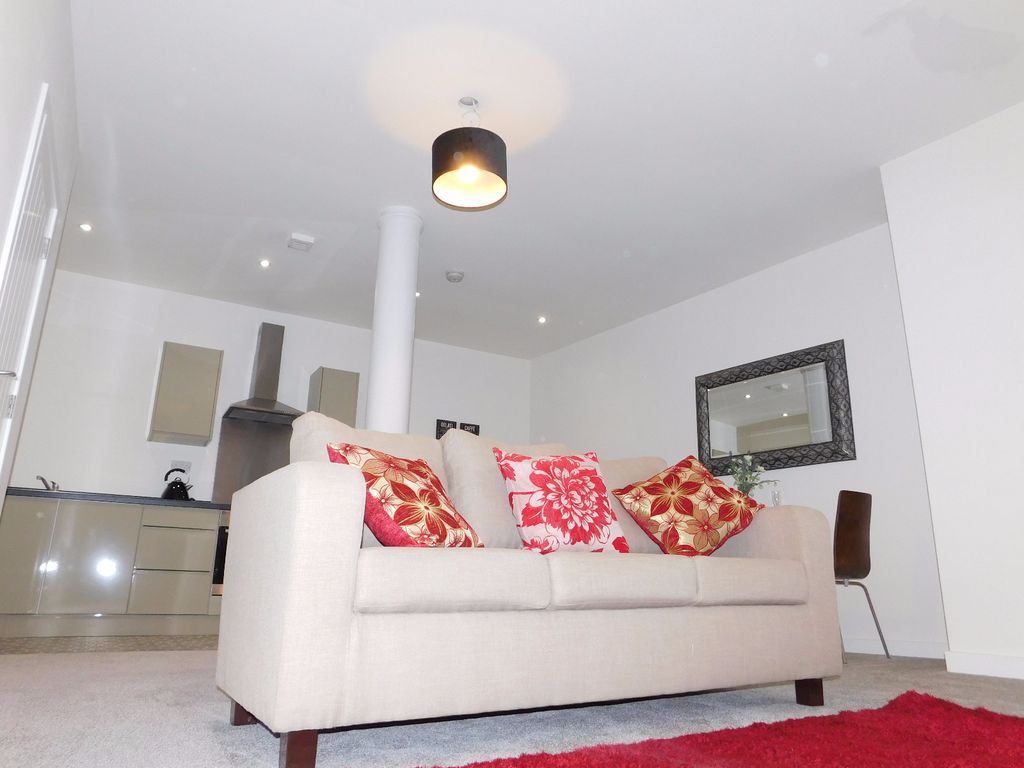 Property photo 2 of 14