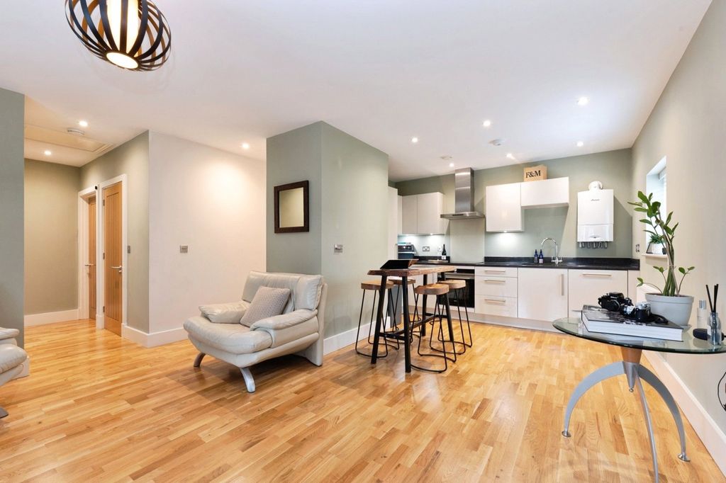 Property photo 1 of 13 Photo