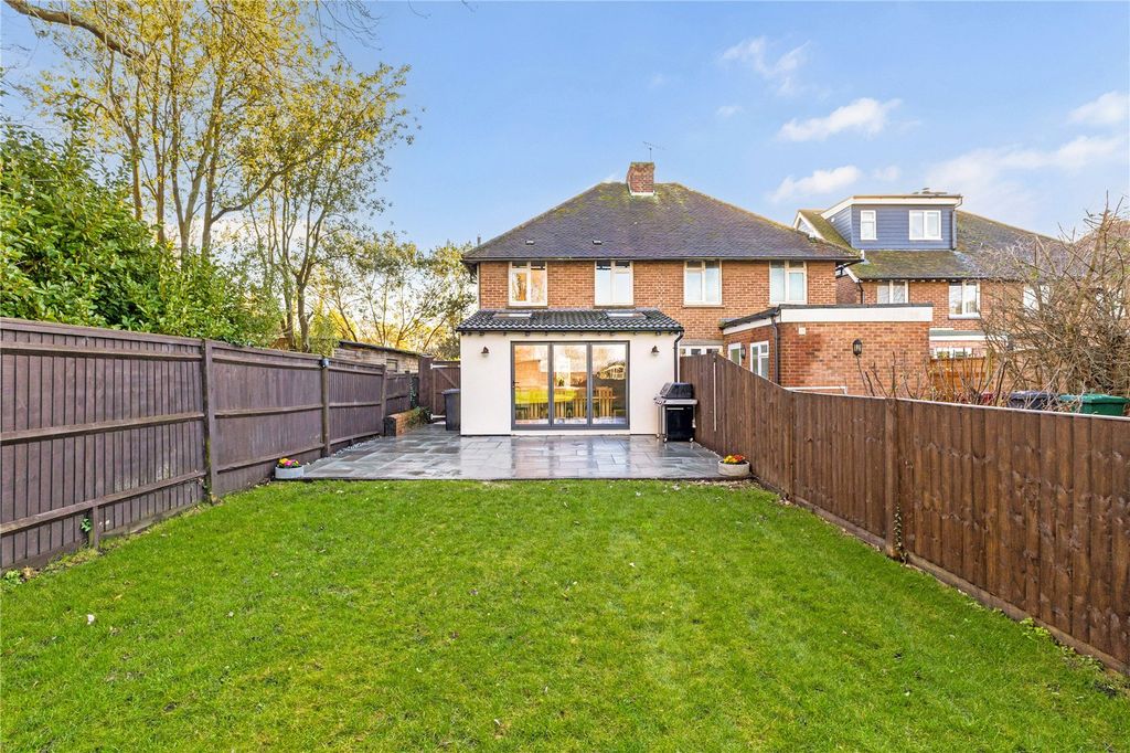 Property photo 1 of 15 Garden