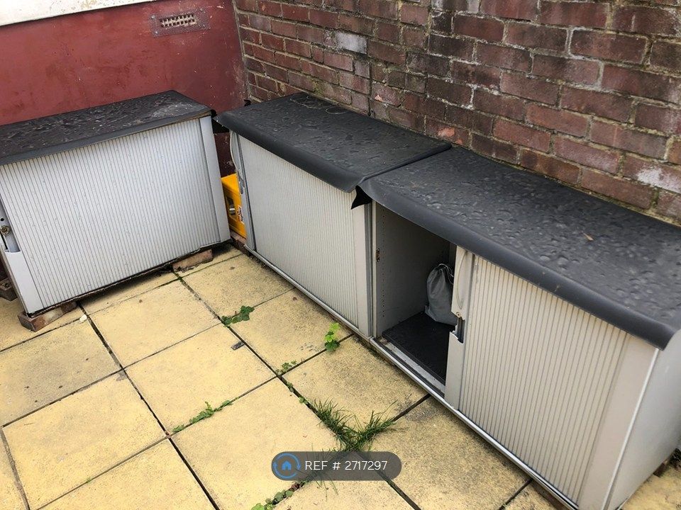 Property photo 3 of 20 Storage Facilities