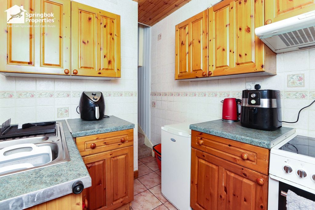 Property photo 2 of 15 Image 1
