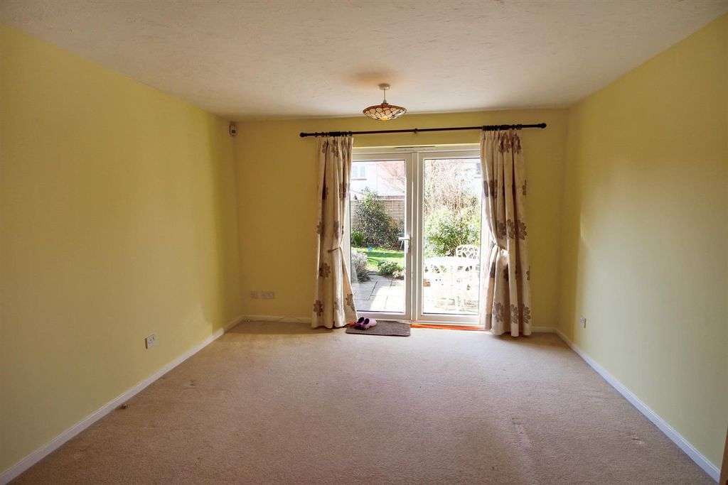 Property photo 3 of 8 Img_6236.Jpg