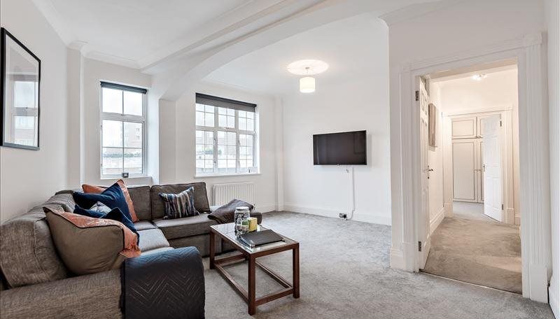 Property photo 1 of 10 Reception Room
