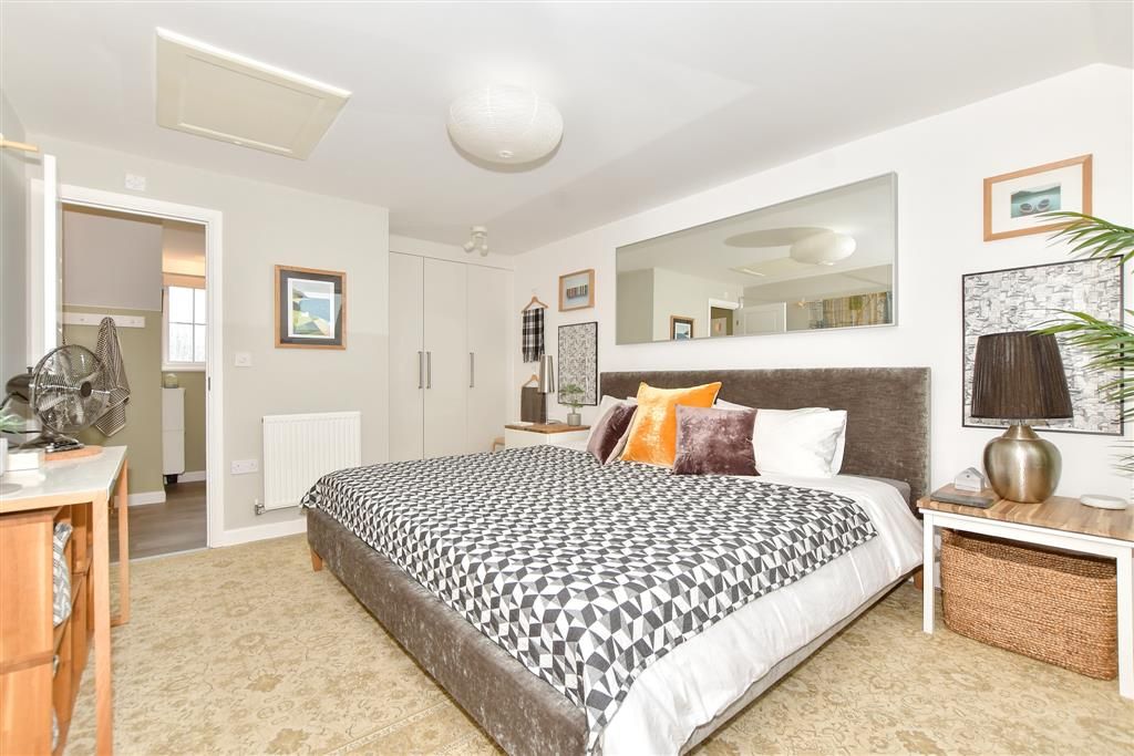 Property photo 3 of 12 Bedroom 1