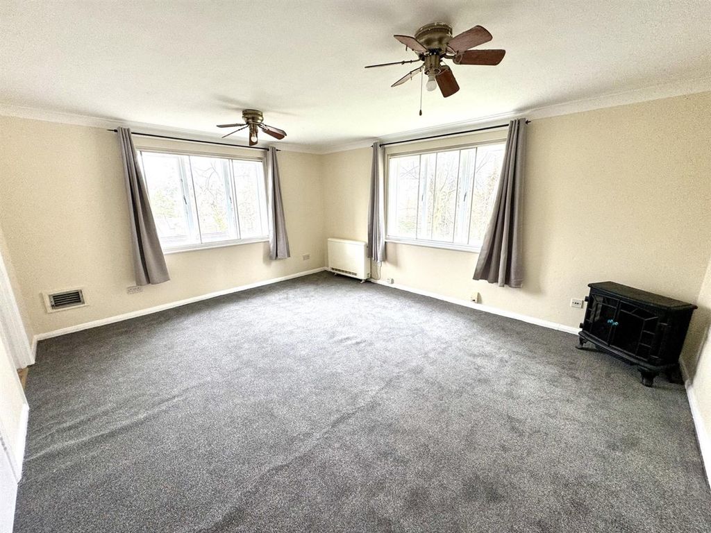 Property photo 2 of 7 Img_1412.Jpg