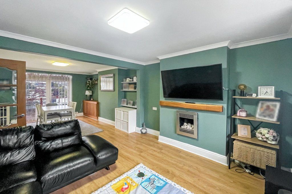 Property photo 2 of 13 Picture No. 22
