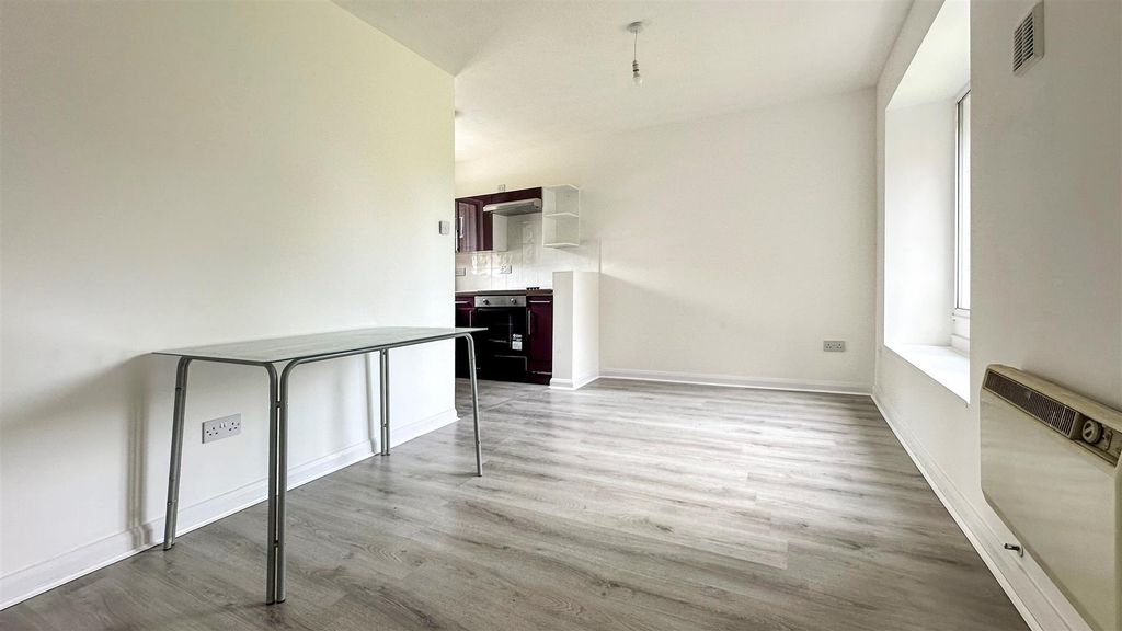 Property photo 2 of 4 1-2.Jpg