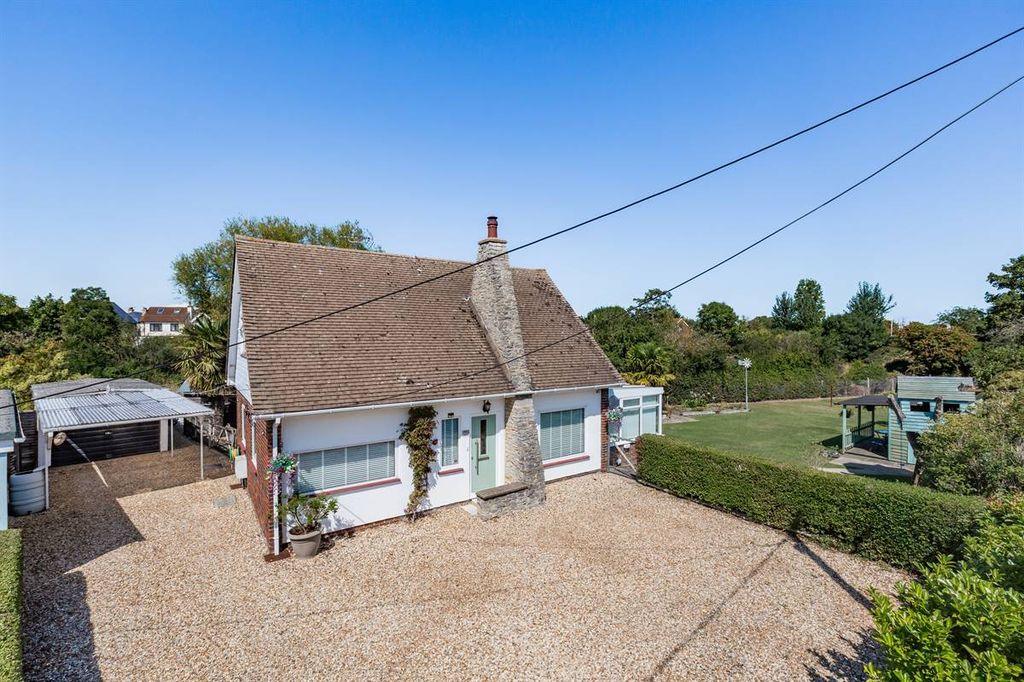 Property photo 1 of 29