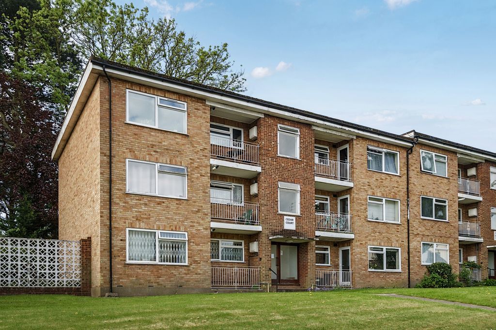 Property photo 1 of 21