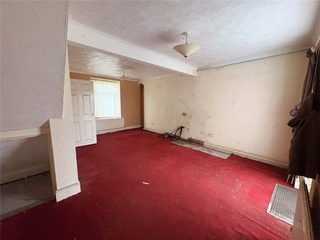 Property photo 3 of 14 Picture No. 13