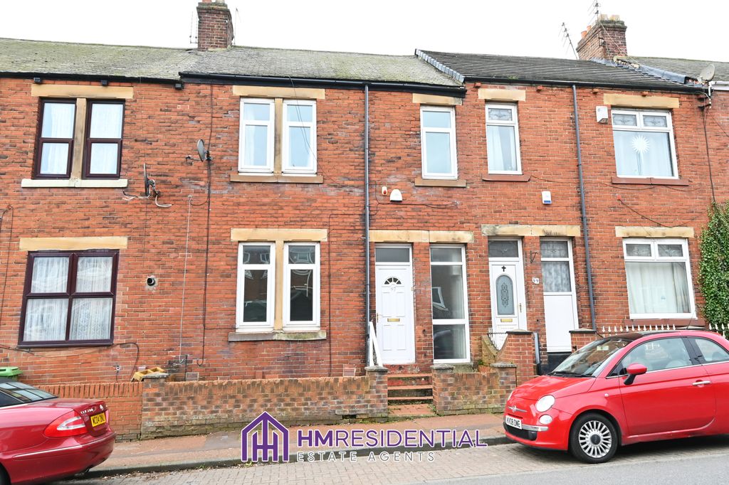 Property photo 1 of 10 3 Bedroom Terraced House Available On Rutland Street, Sunderland, Sr4 6Qg Available From 24/03/2026  Â£995.00 Pcm