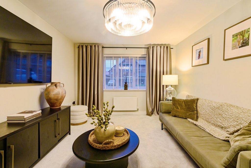 Property photo 3 of 23 Pbox-Img.Jpg