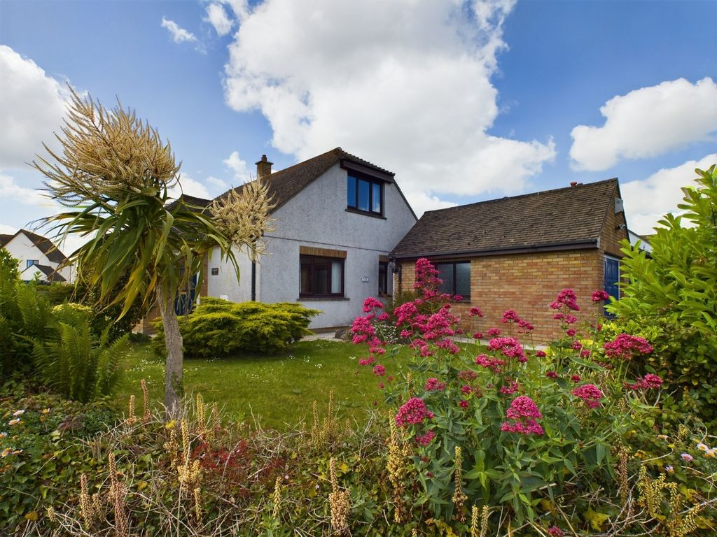 Property photo 1 of 26 3351444