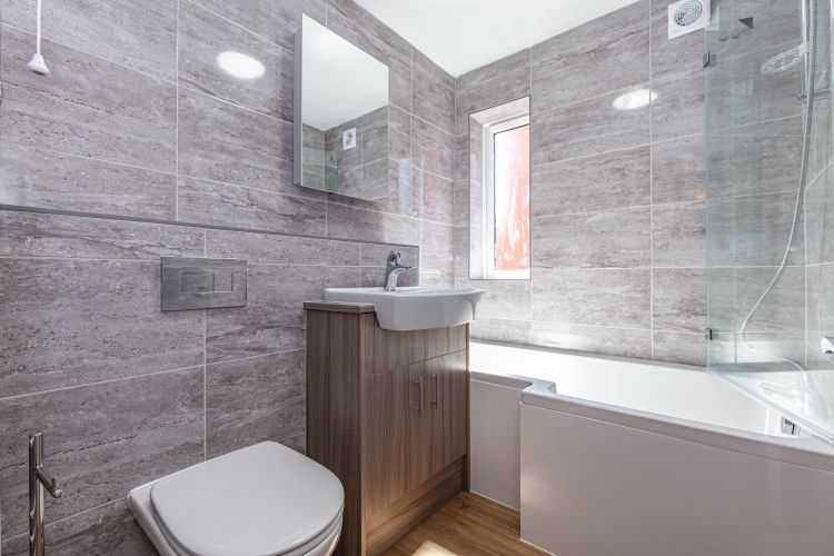 Property photo 3 of 7 166476