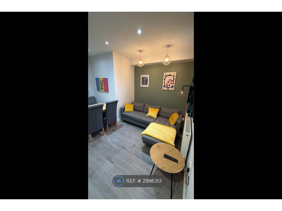 Property photo 2 of 4