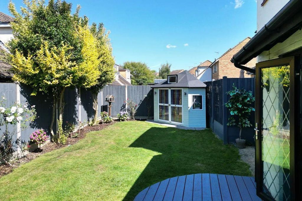 Property photo 2 of 15