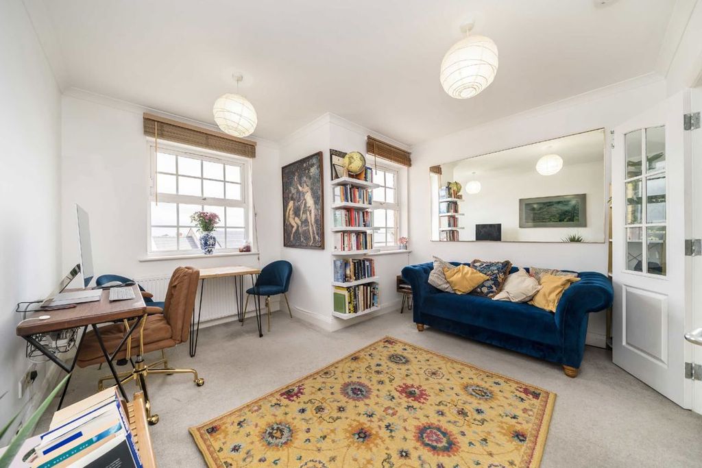 Property photo 1 of 4