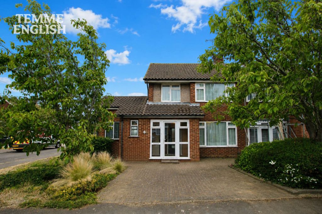 Property photo 1 of 24