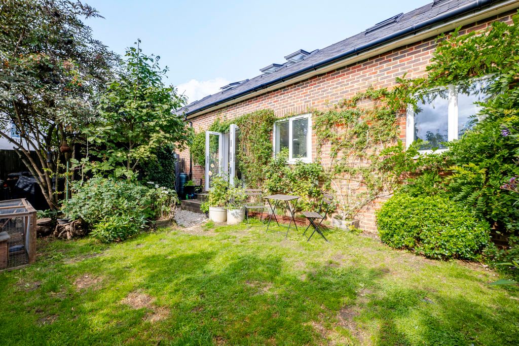 Property photo 3 of 16 Photo 16