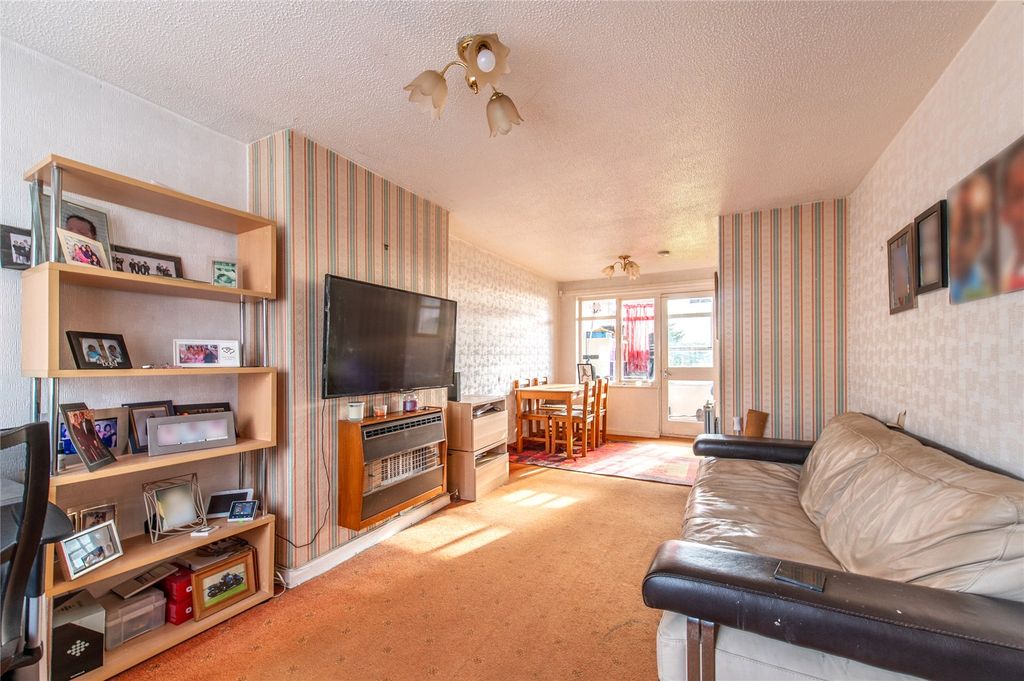 Property photo 2 of 11 Picture No. 05