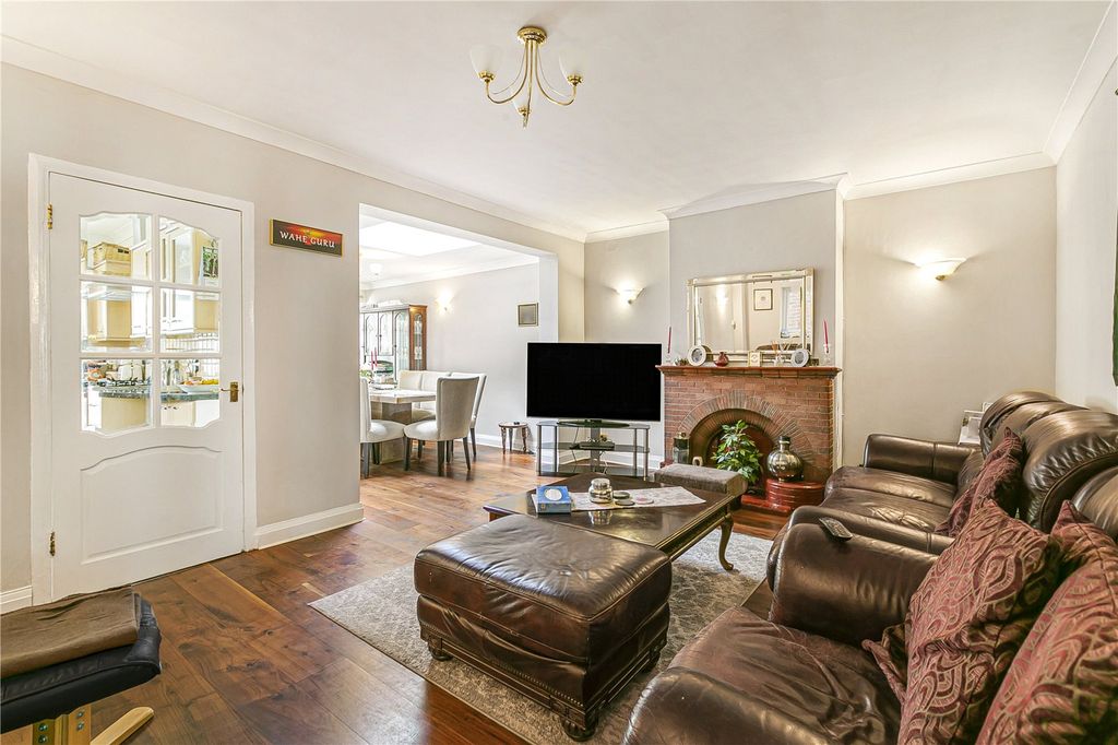 Property photo 2 of 20 Reception Room