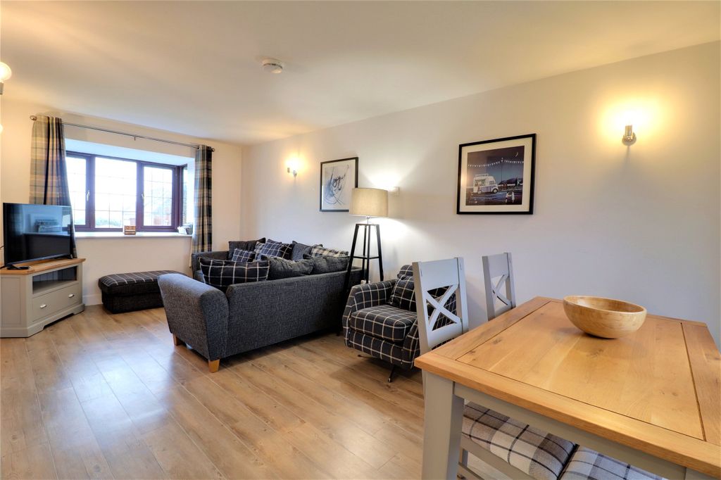 Property photo 2 of 10 Picture No. 02