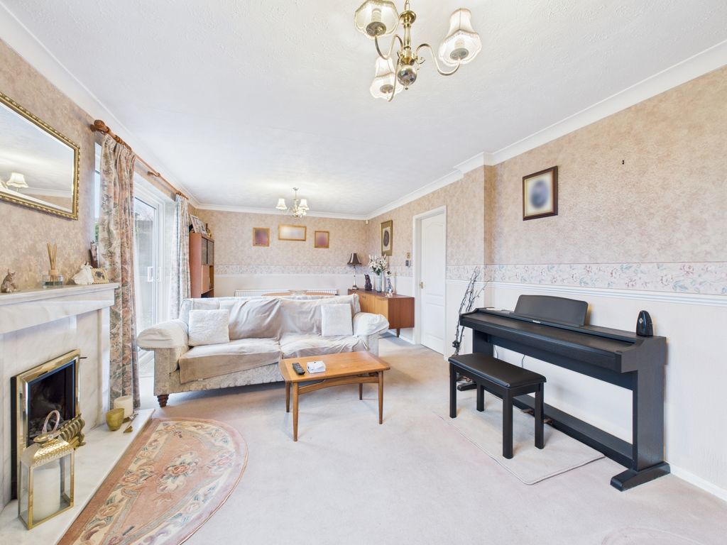 Property photo 3 of 21 Pheasant Way