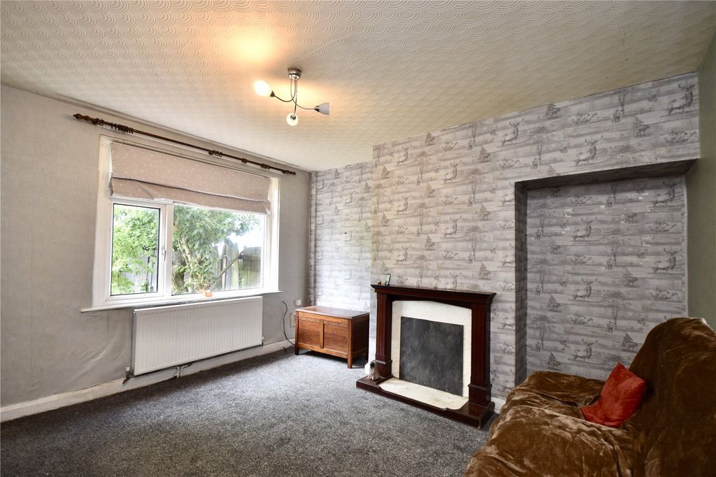 Property photo 2 of 17 Picture No. 06
