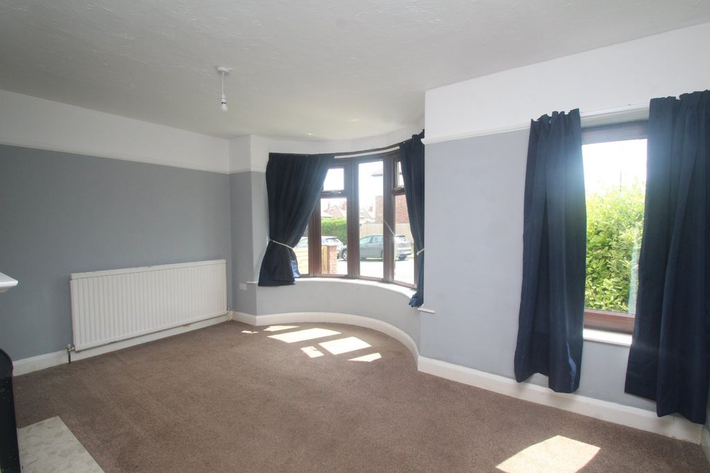Property photo 2 of 15 Picture No. 24